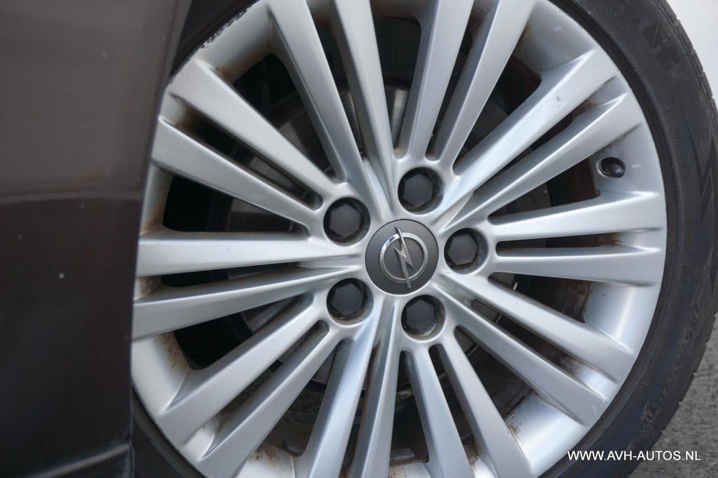 Opel Insignia 1.4 turbo lpg business+