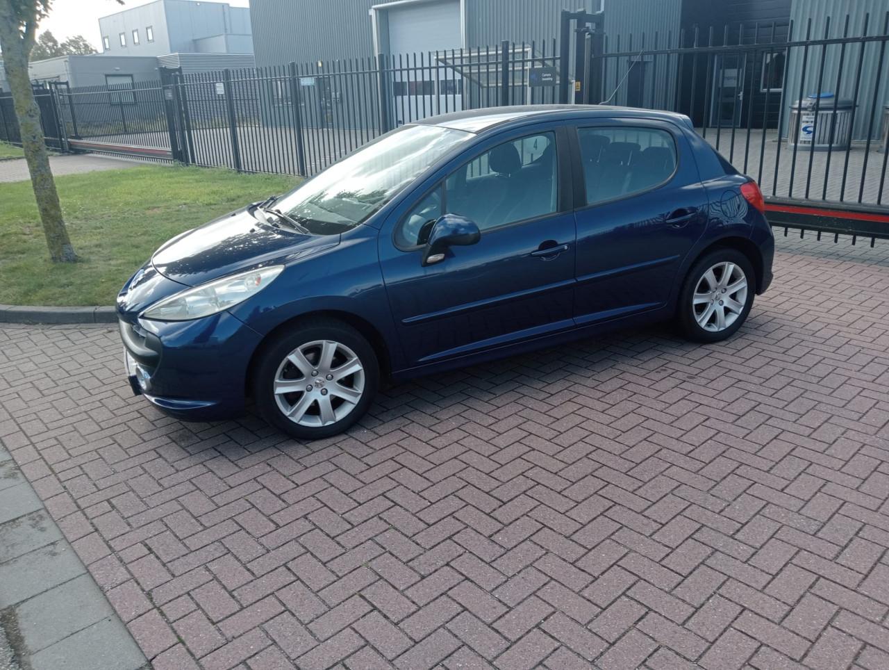 Peugeot 207 1.6