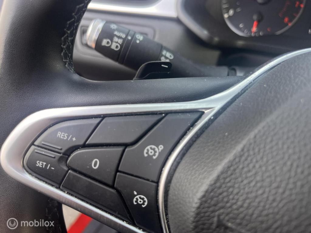 Renault Captur 1.3 tce 140 mild hybrid camera navi
