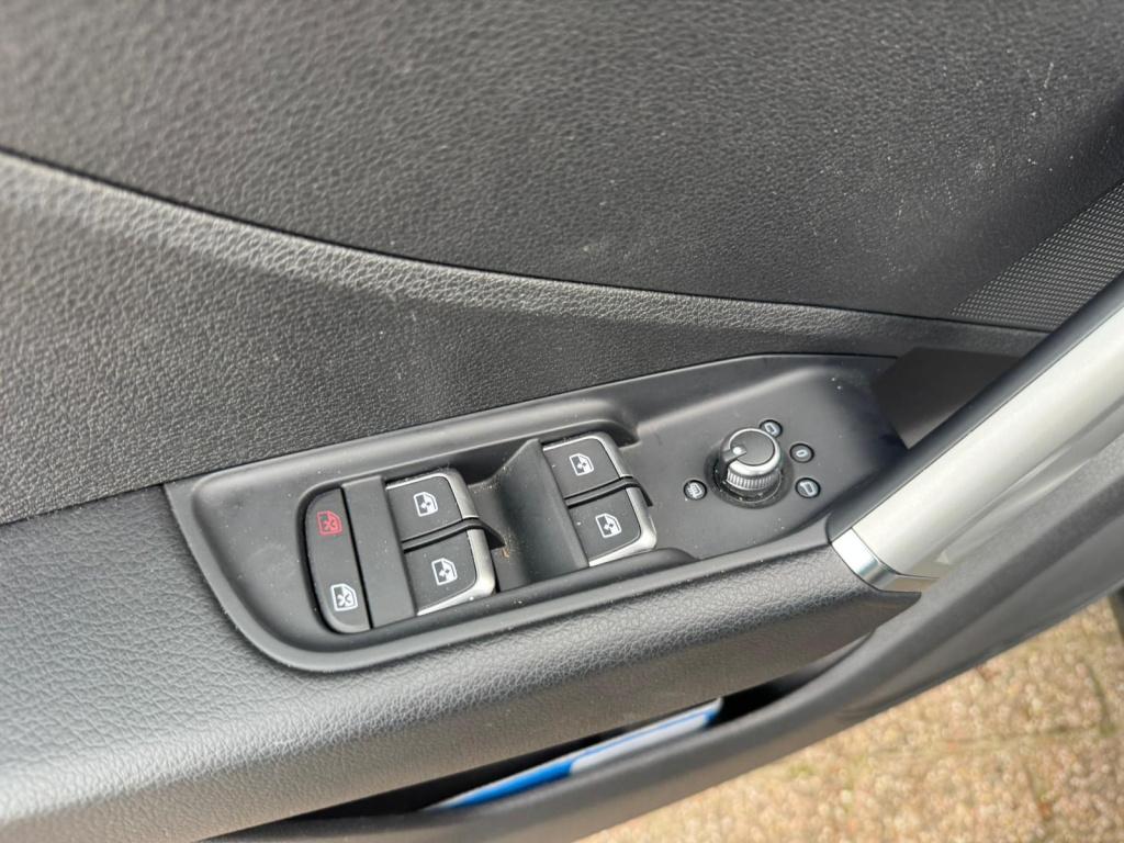 Audi Q2 35 tfsi s edition