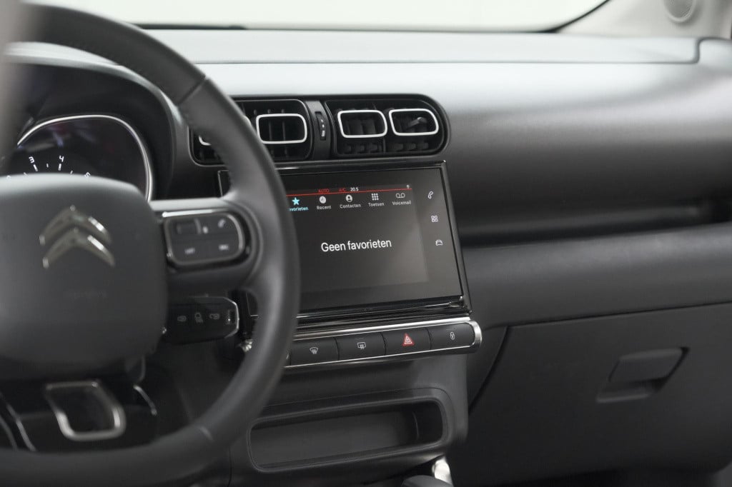 Citroen C3 Aircross puretech 130 eat6 max | parkeersensoren | stoelverwarmi