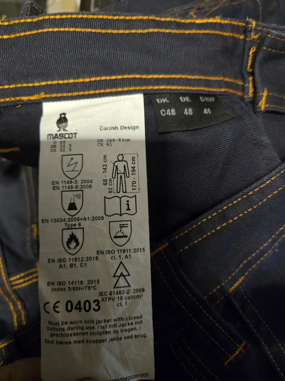 Mascot Multisafe Visp werkjas  Mt M en werkbroek Maat 48