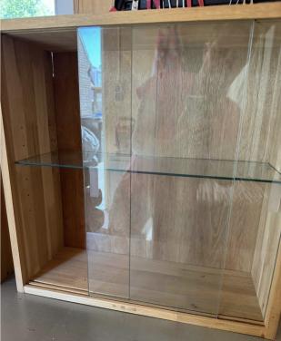 IKEA Jarna vitrinekast / cd kast 48 bij 48 cm en 17 cm diep