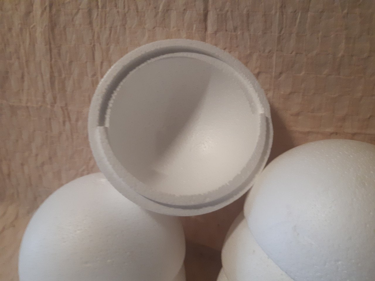 Piepschuim bollen 1 x 15 cm, 6 x 20 cm doorsnede (set 4)