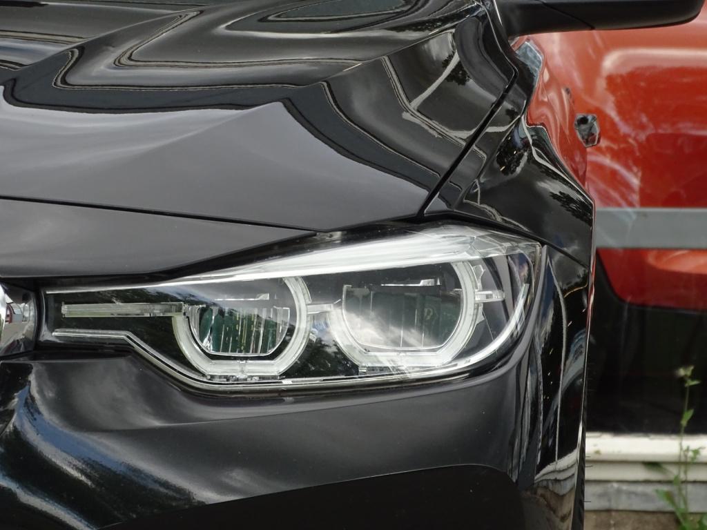 BMW 3-serie 330e