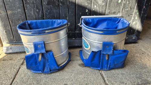 2 professionele aluminium plukemmers / plukmanden