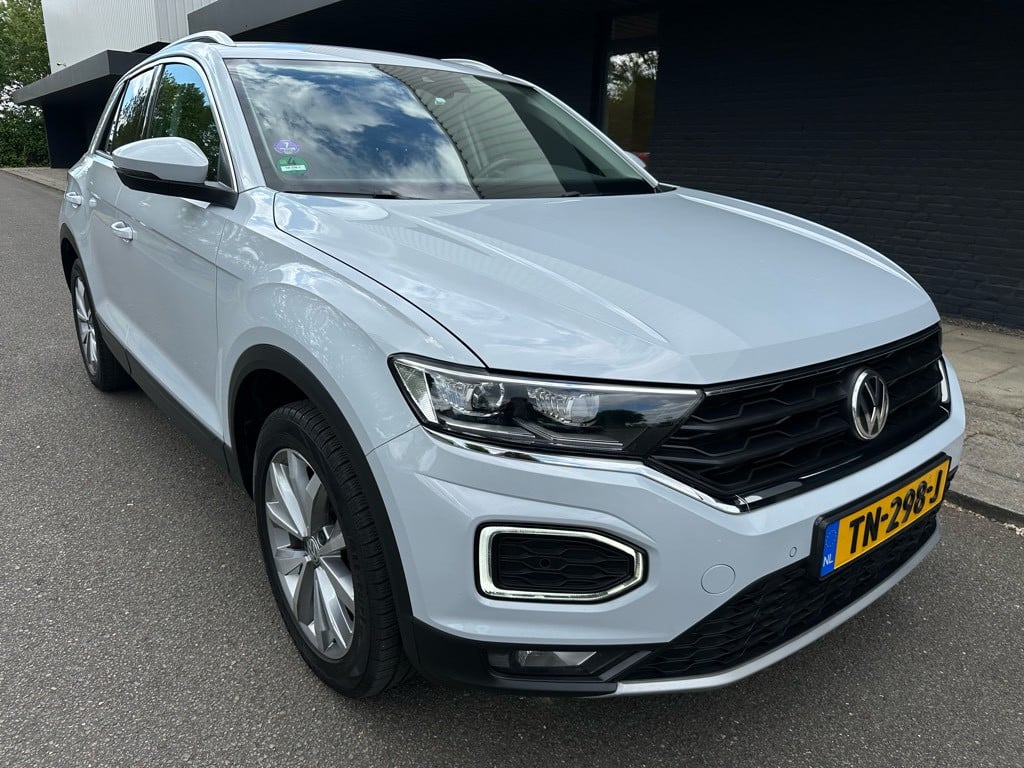Volkswagen T-roc 1.0 tsi style // led koplampen // trekhaak //