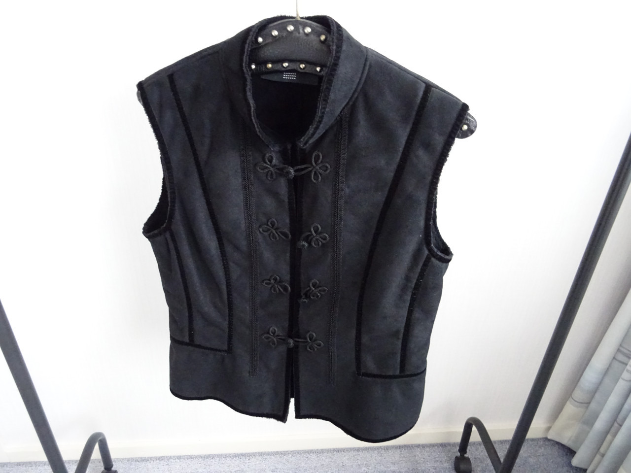 Zwart Dames Gillet Merk Gerry Weber Maat 38  voor  € 14,50