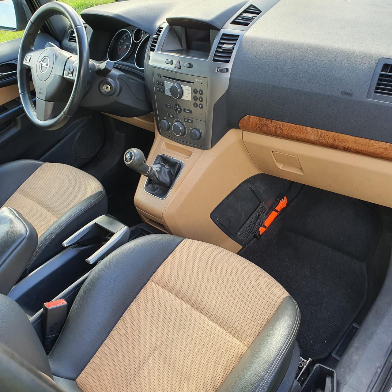 Opel Zafira 1.8 Enjoy OPC Line 7 persoons