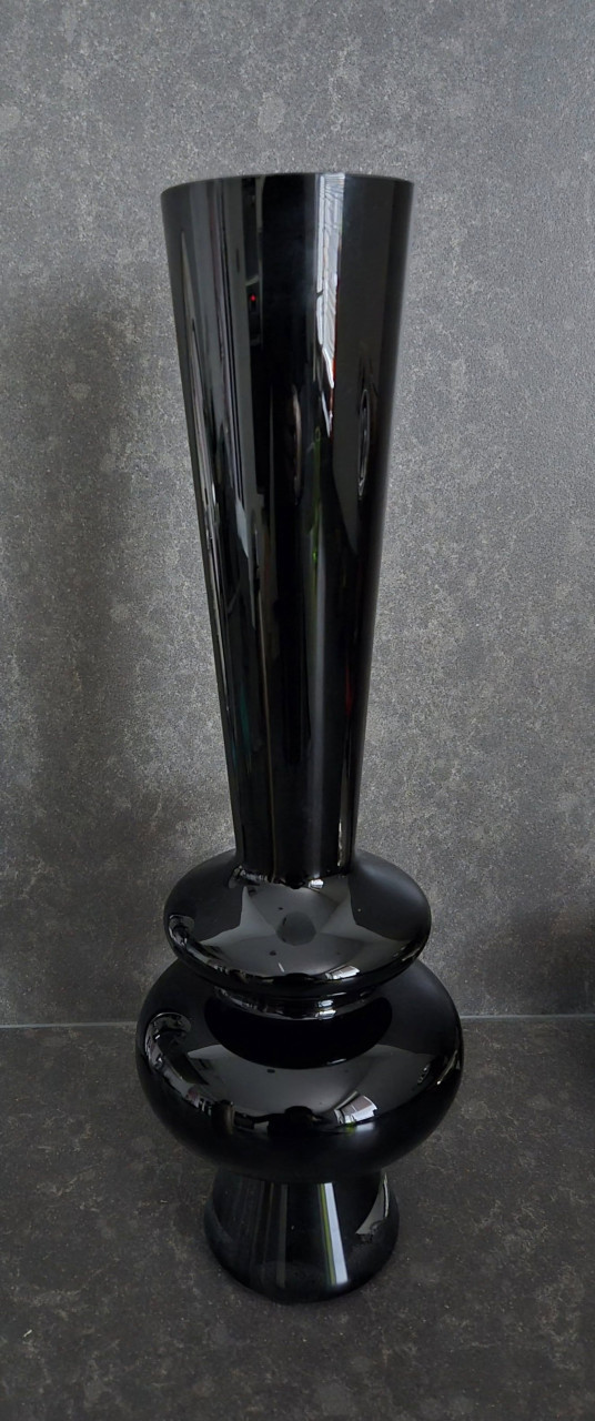 Grote zwarte design vaas