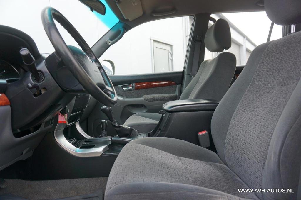 Toyota Land Cruiser 4.0 v6 vvt-i lx automaat