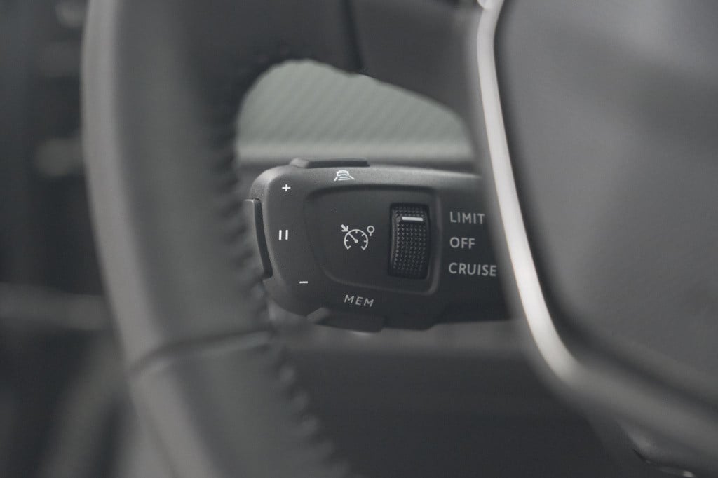 Peugeot 208 hybrid 100 e-dcs6 allure | camera | adaptieve cruise control | 