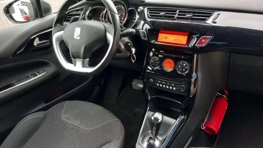 Citroen DS3 1.2 e-VTI ETG So Chic Automaat !!!! bj: 2014 airco apk 2027 !!!