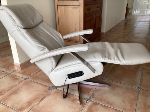 Nieuwstaat!Sta-op relax Prominent S100/USB/wellness(3 motoren)
