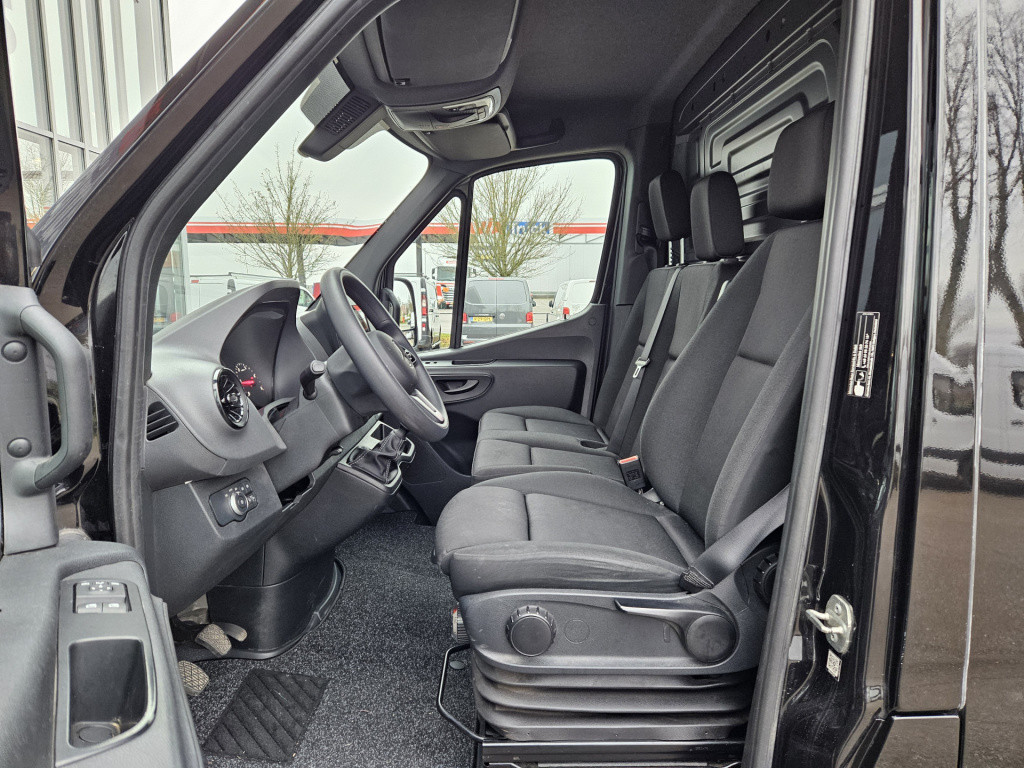Mercedes-Benz Sprinter 317 1.9 cdi l2h2 170pk | camera | cruisec. | carplay