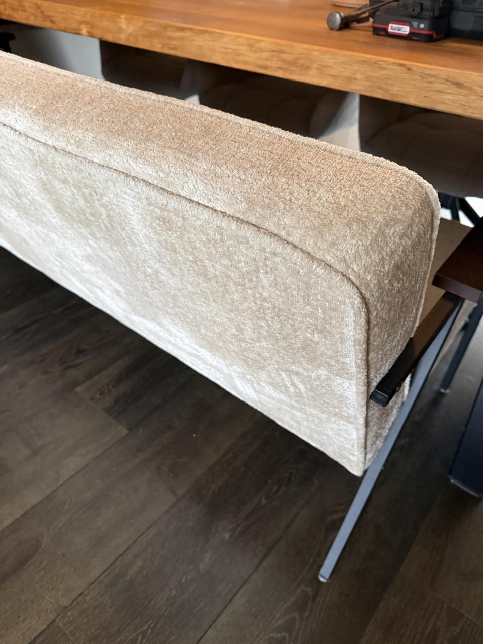 Woood Elizabeth (eet)bank