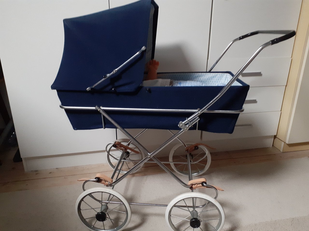 Poppenwagen