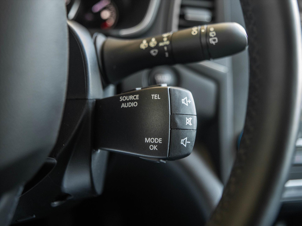 Renault Megane tce 130pk bose | navigatie | camera | park. sensoren | cruis