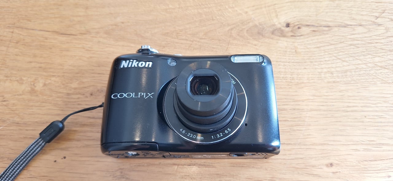 Nikon Coolpix L26