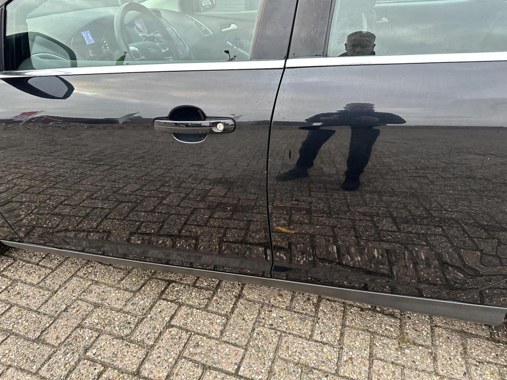 Ford Focus wagon 1.6 tdci econetic lease titanium