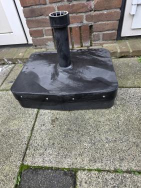 Parasolvoet met wieletjes-zand binnen-kunstof-compleet