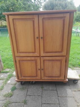 Gratis grenen kast