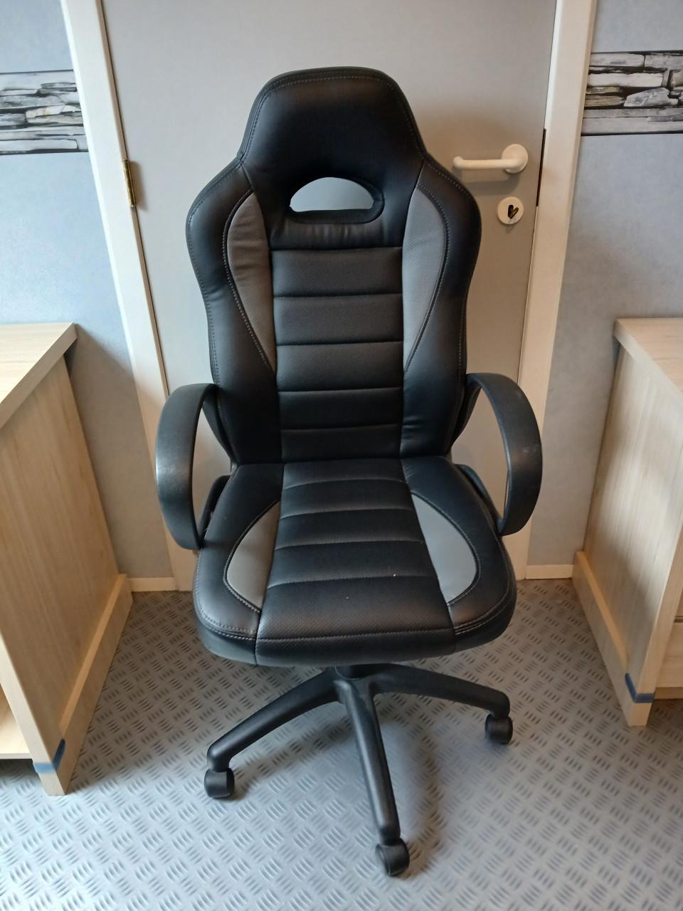 Complete tiener slaapkamer van Gautier