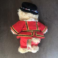 Knuffelbeertje Beefeater