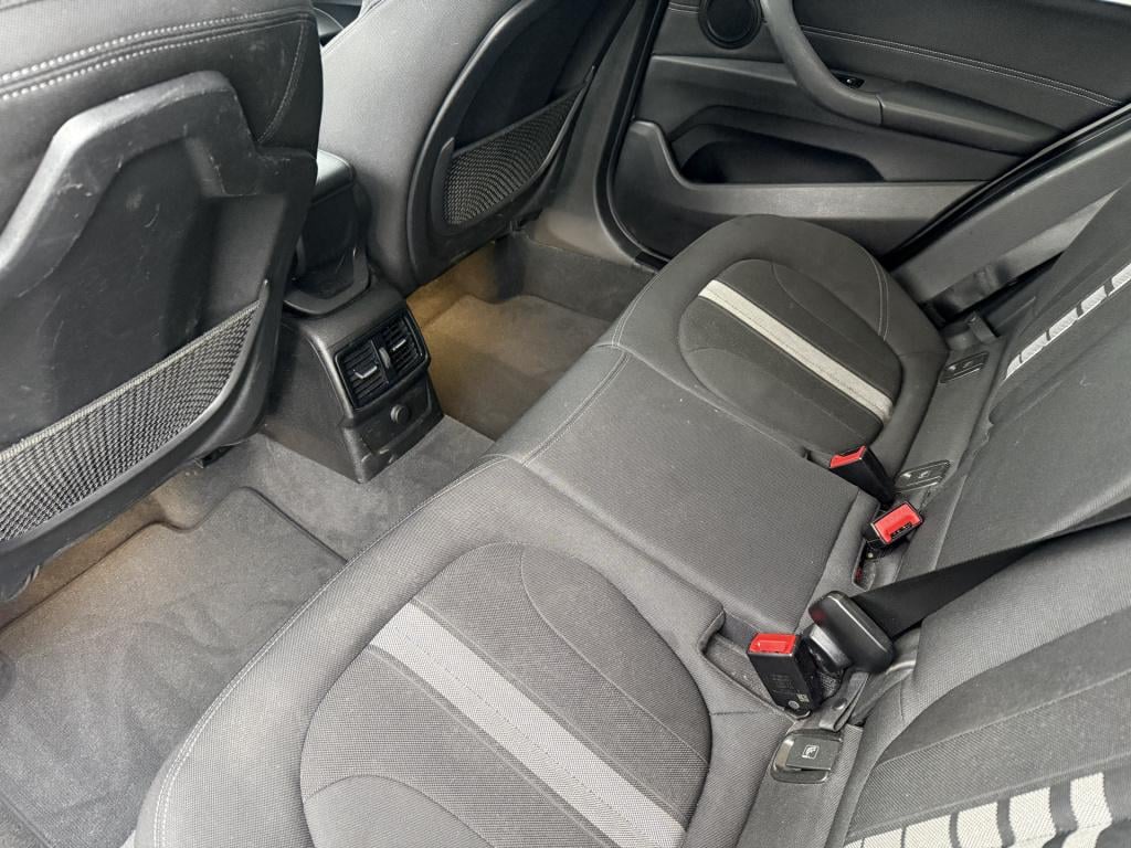 BMW X1 sdrive18i automaat executive sportline