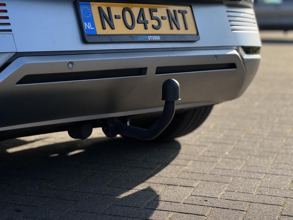 Hyundai Ioniq 5 lounge 73kwh soh 96% incl. trekhaak afneembaar!