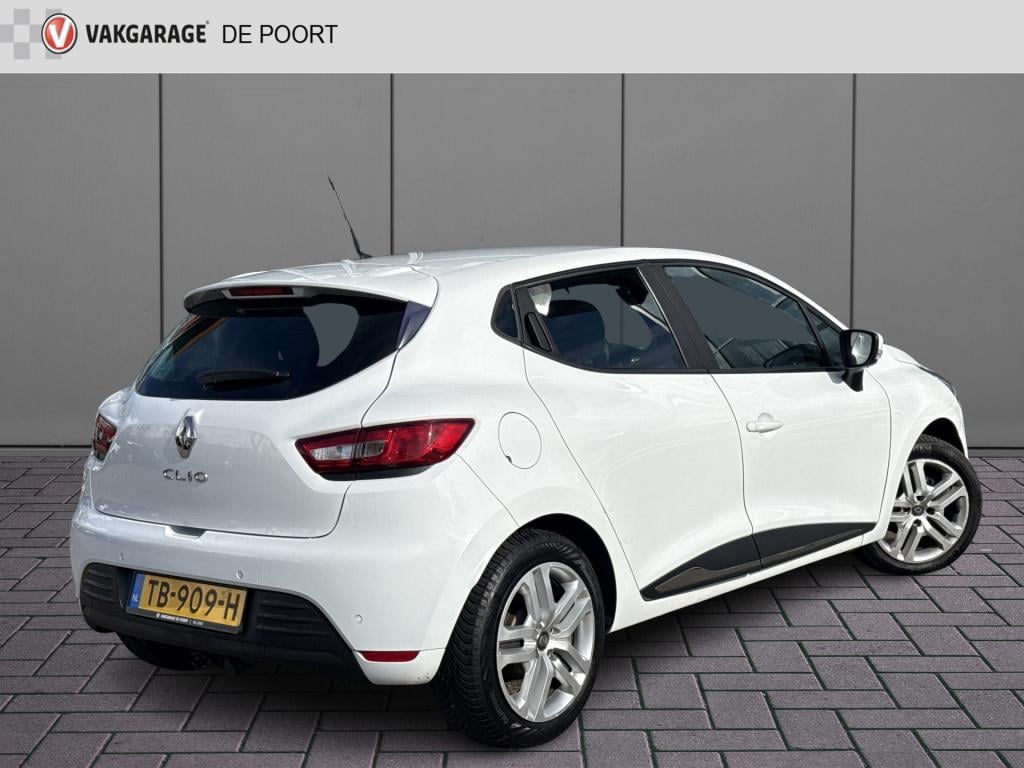 Renault Clio 1.5 dci ecoleader zen | nl-auto | trekhaak | navi | cruisec. |