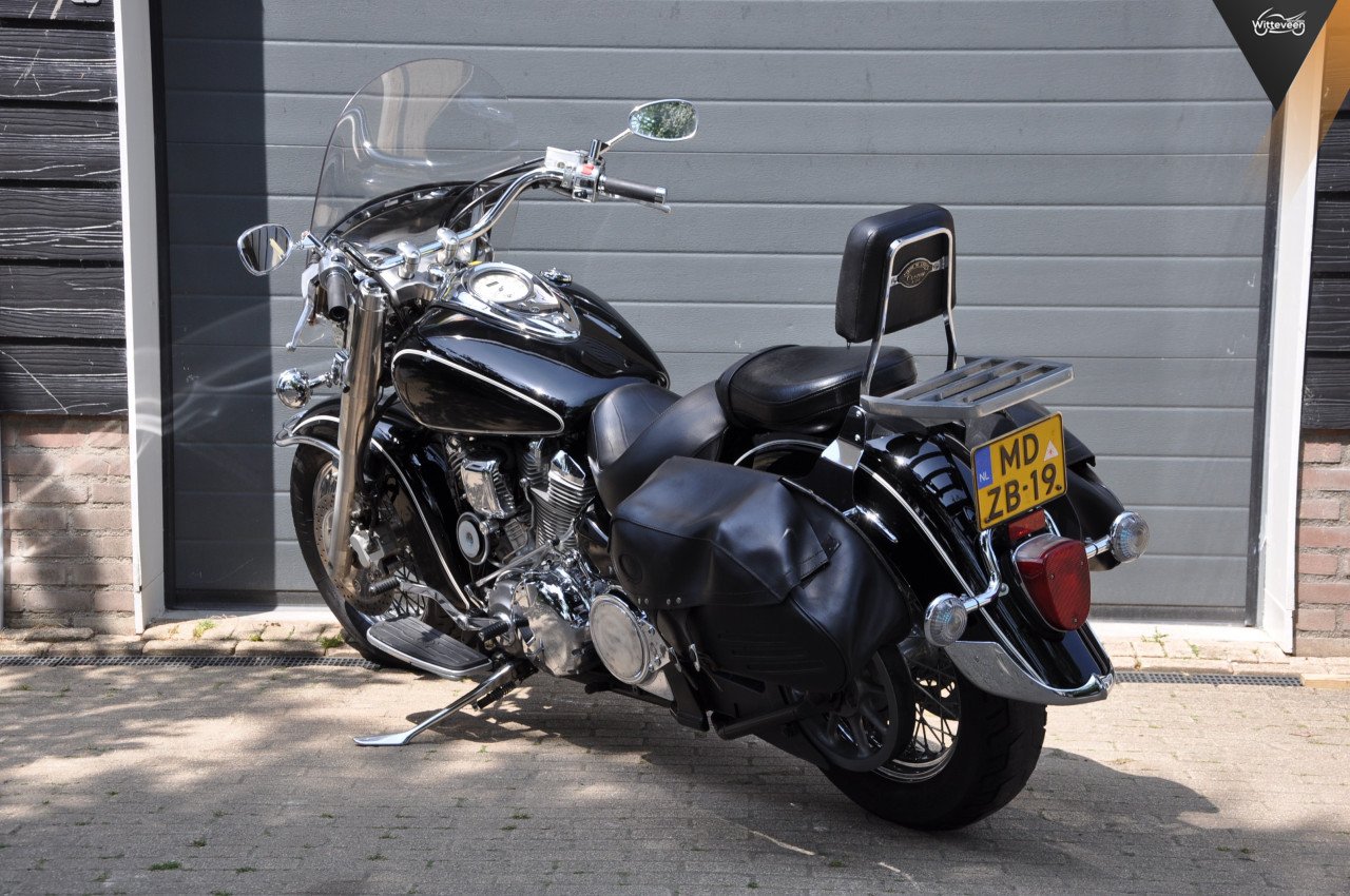 Yamaha XV1600 Wildstar