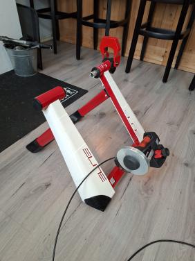 Elite Force Fietstrainer - Verstelbare Weerstand