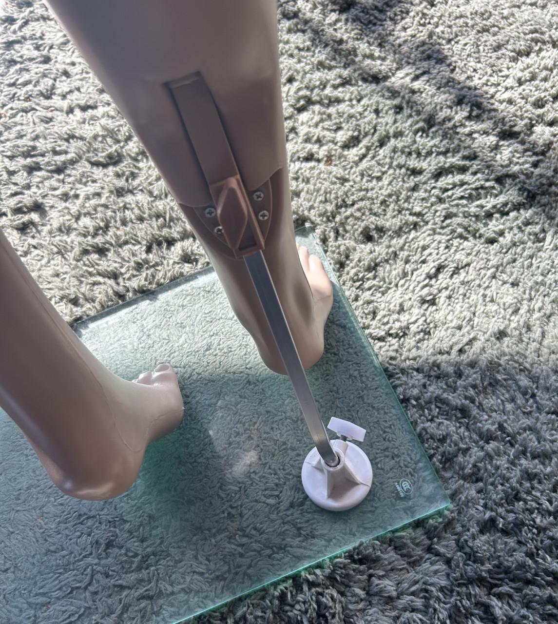 Etalage pop dames model 1.74 cm.