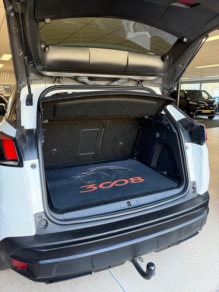 Peugeot 3008 1.2 puretech active