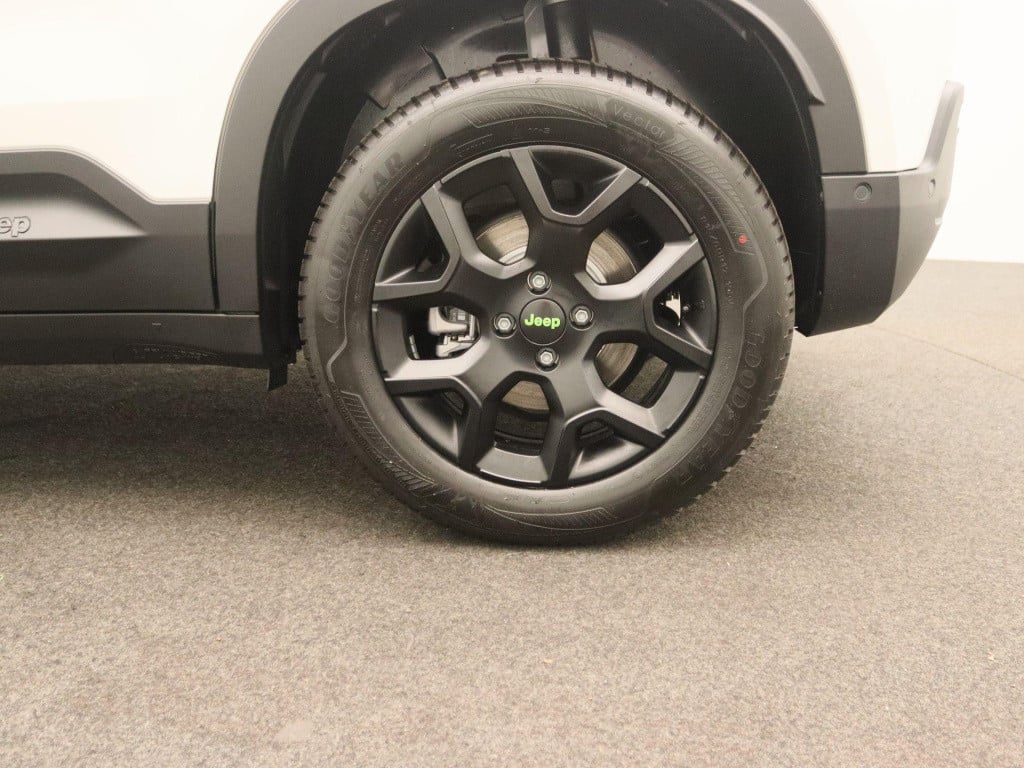 Jeep Avenger 1.2t 4xe overland || van mossel vip voordeel || tot 8 jaar gar