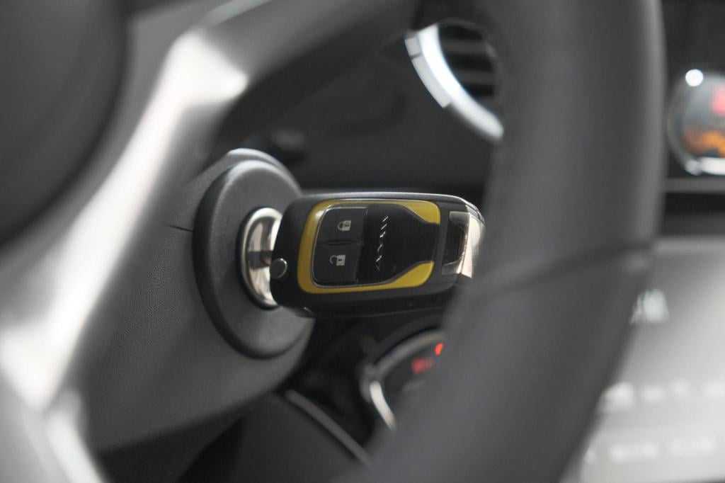 Opel Adam 1.0 turbo unlimited | unieke km-stand | apple carplay | parkeerse