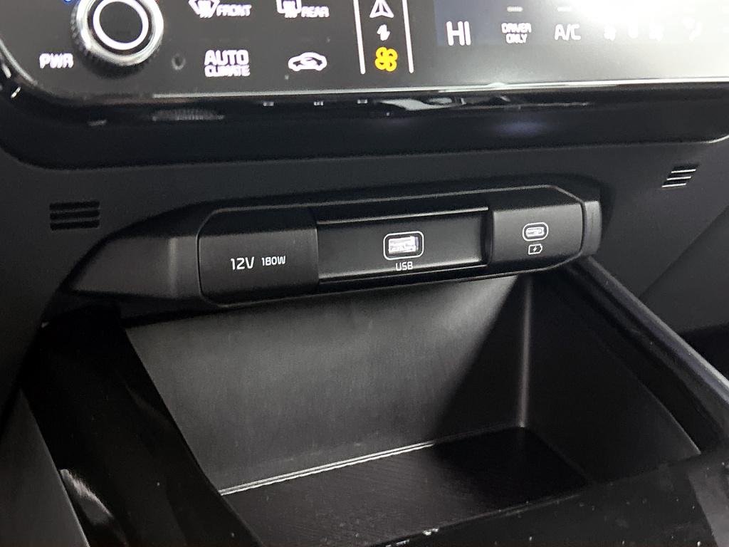 Kia Niro 1.6 gdi hybrid dynamicline interesse in deze kia? deze is uitsluit