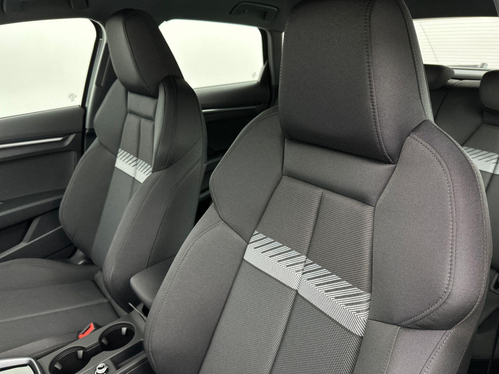Audi A3 sportback advanced edition 40 tfsi e 150 kw / 204 pk sportba