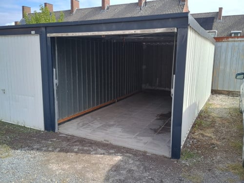 TE HUUR: Garagebox Oostburg