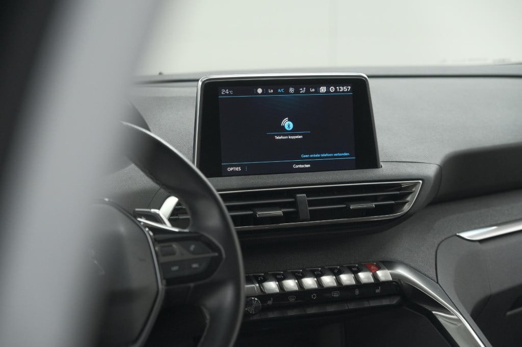 Peugeot 3008 puretech 130 eat8 blue lease premium | camera | elektronische 