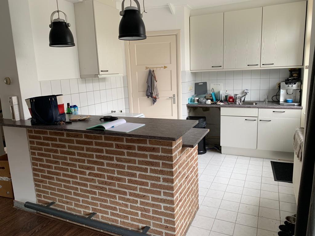 Huis met garage te huur in Hoek