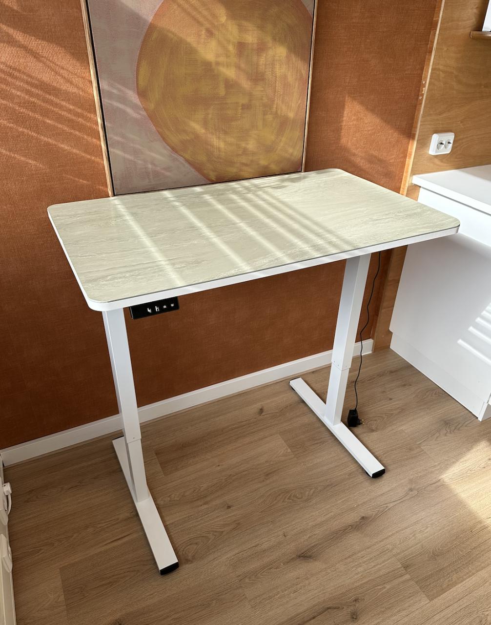 Zit-sta bureau elektrisch / trimtafel 100x60
