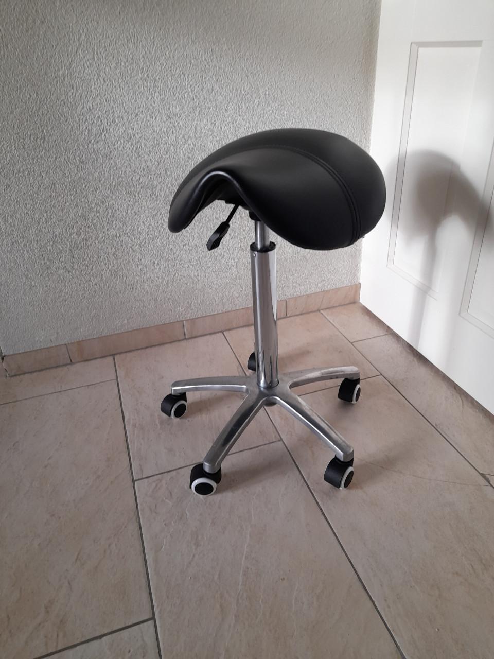 Zadelkruk (in goede staat ) hoogte verstelbaar!