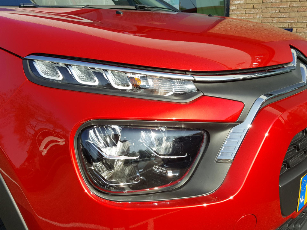 Citroen C3 1.2 puretech 83pk s&s plus navigatie | cruise & climate control 