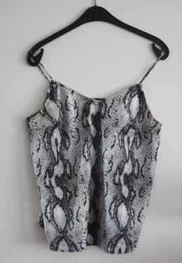 Slangenprint top  maat 38
