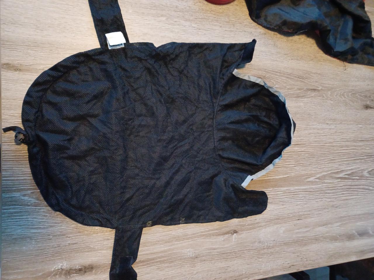 Hondenjasjes en riemen