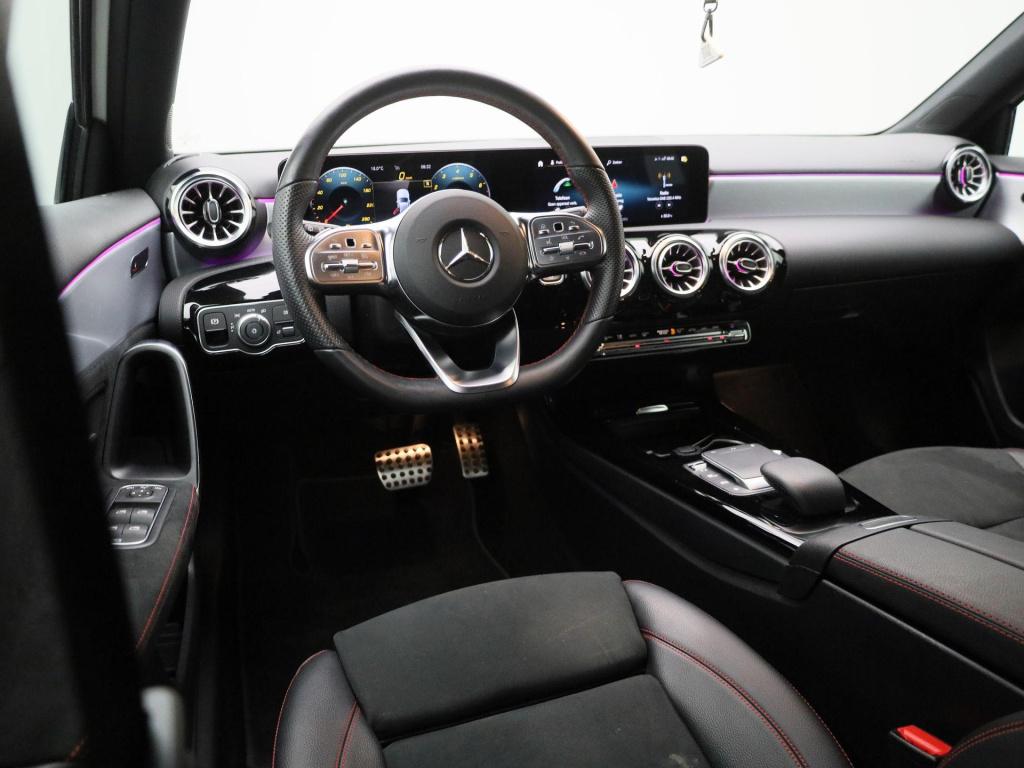 Mercedes-Benz A-Klasse 180 business solution amg | automaat | navigatie | s