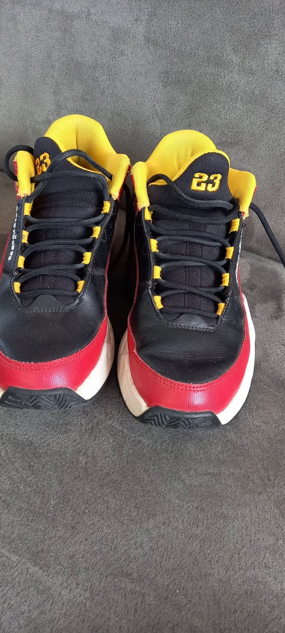 Jordan maat 36.5 Unisex