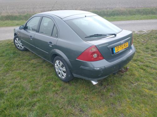 Ford Mondeo 2.0-16V Ghia automaat